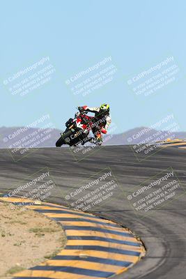 media/Apr-14-2024-SoCal Trackdays (Sun) [[70f97d3d4f]]/4-Turns 9 and 10 (1010am)/